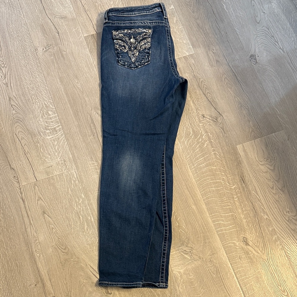 Women's Vigoss Skinny Blue Jeans with Embellished Pocket